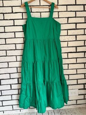 Green Tiered Casual Sundress with Wide Straps